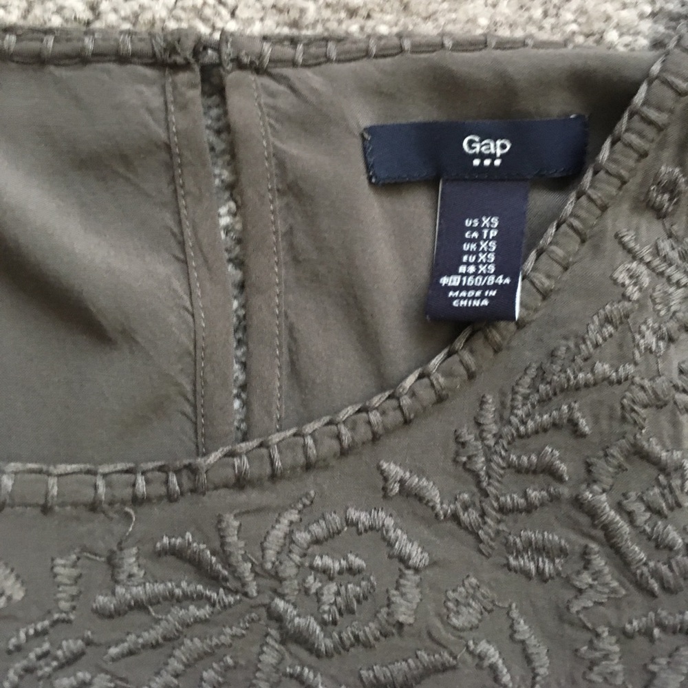 Gray embellished GAP blouse